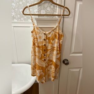 Roxy romper, new with tags size medium